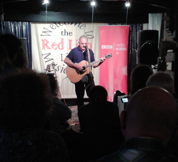 Juts one man and a guitar. Folk legend Ralph McTell in the back room of a Teddington pub. 