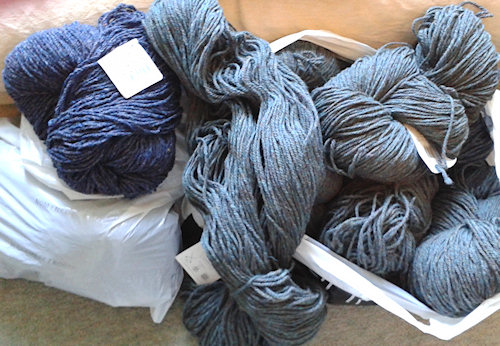 I chose wool in shades of blue - to remind me of the amazing blue water around the islands.